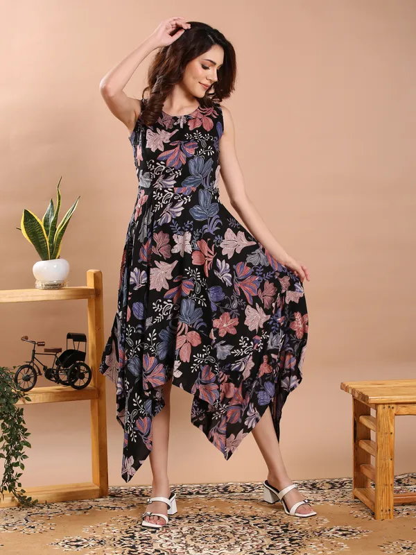 Navy_Blue_Sleeve_Less_Midi_Dress_For_Women