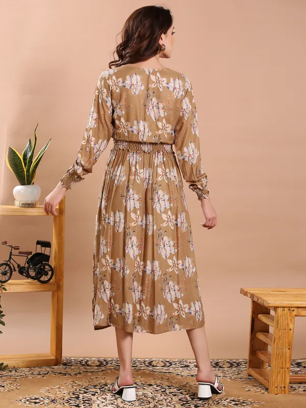 Trendy_Straight_Fit_Midi_Dress_For_Women