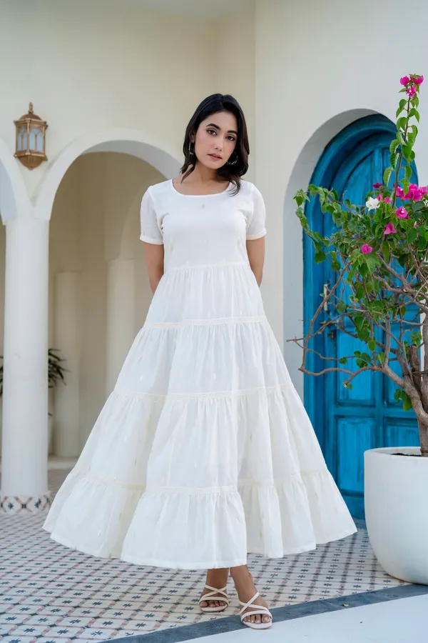 White_Ankle_Length_Mal_Cotton_Gown_For_Woman