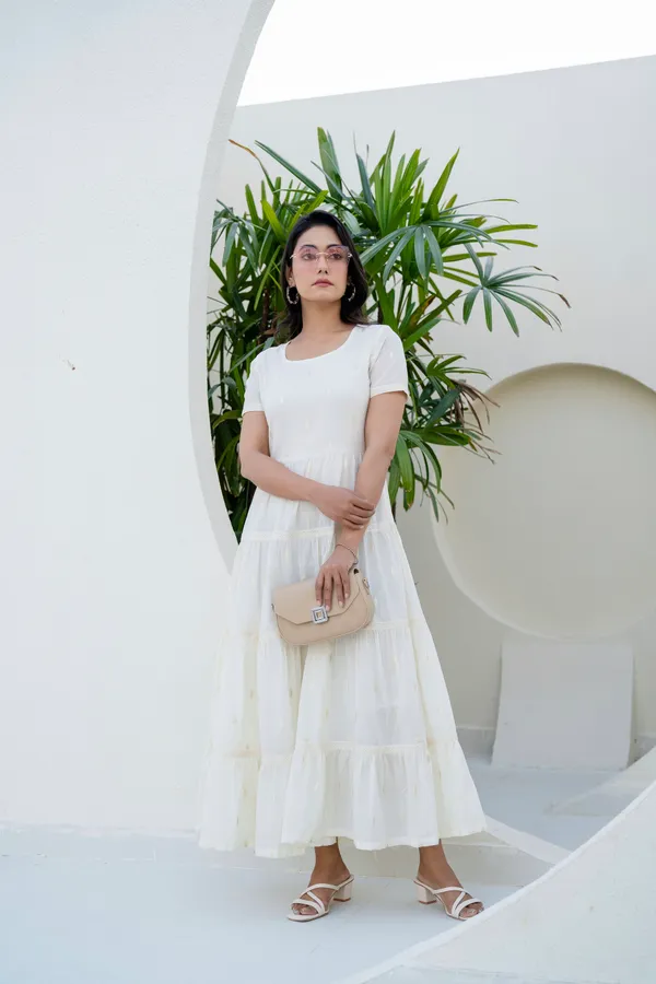 White_Ankle_Length_Mal_Cotton_Gown_For_Woman