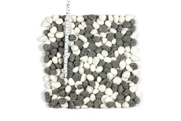 Snow_White_and_Black_Beauty_Mixed_Pebbles_XS_(1/2-1_inch)