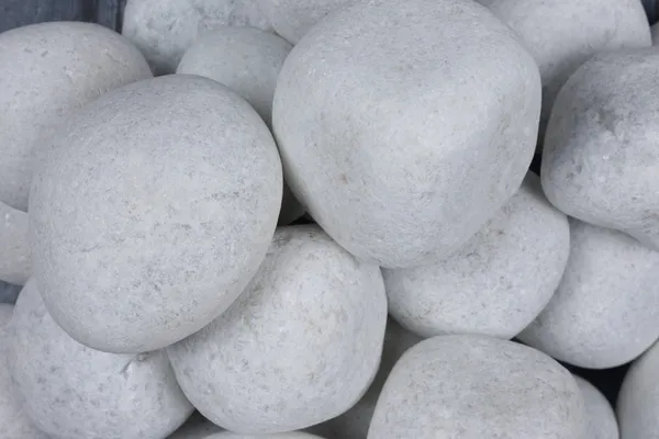 Crystal_White_Pebbles_-__L_(3-5_inch)