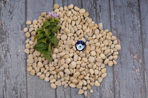 Divine_Gold_Pebbles_-_XS_(1/2-1_inch)