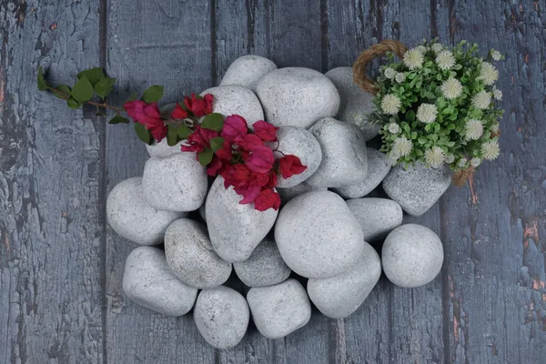 Mystique_Grey_Pebbles_-_L_(3-5_inch)