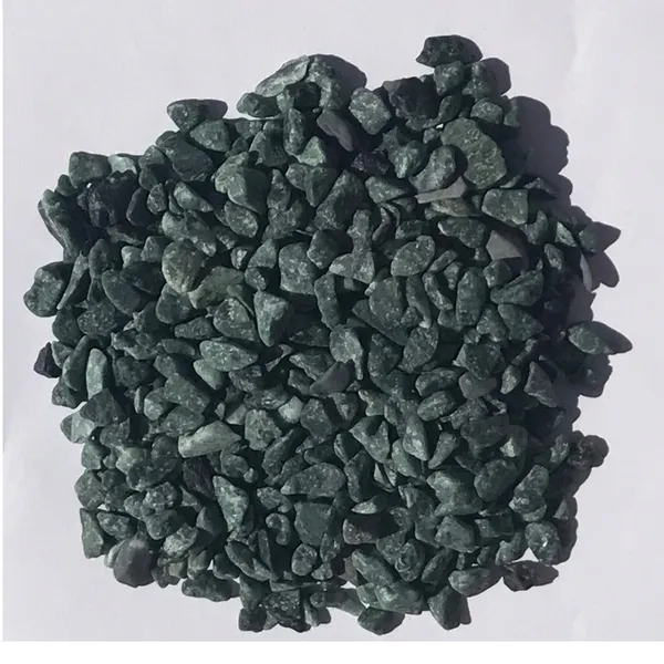 Emerald_Green_Gravels/Chips_(4-10_mm)