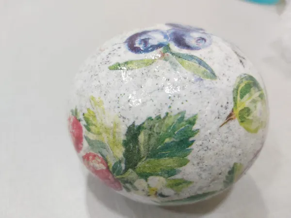 Stone_Berry_Paperweight