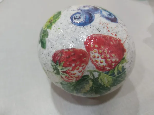 Stone_Berry_Paperweight