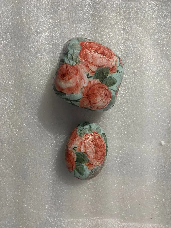 Stone_Handcrafted_Classy_Rose_Paper_Weights