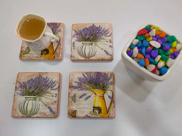 white_and_lavender_marble_coasters_(Set_of_4)