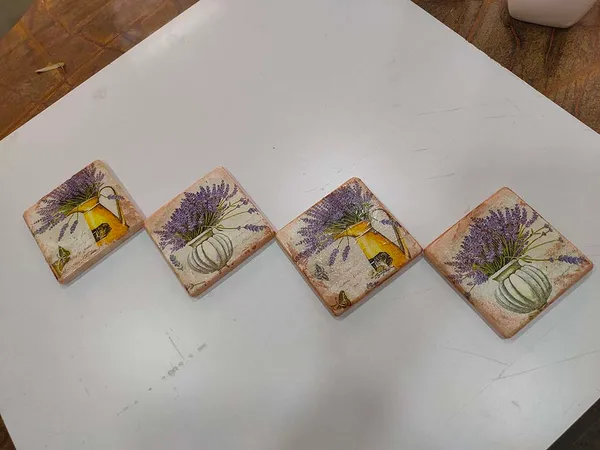 white_and_lavender_marble_coasters_(Set_of_4)