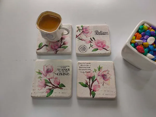 white_and_pink_floral_marble_coasters_(Set_of_4)