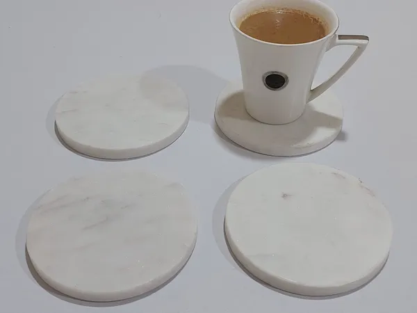 white_marble_coasters_(Set_of_4)