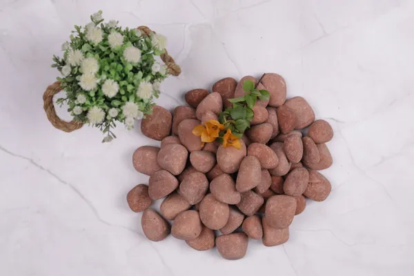 Agrarian_Red_pebbles_-_S_(1/2-1_inch)