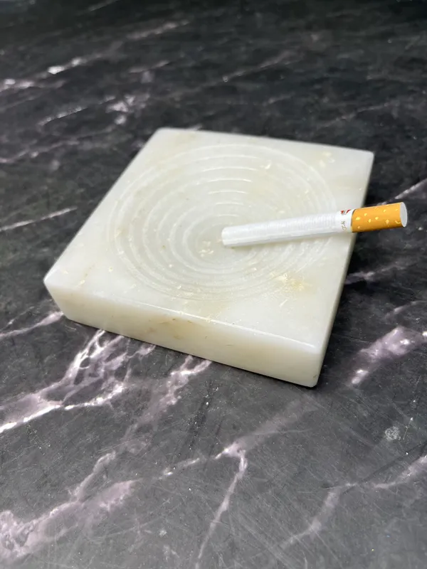 Minimalist_Stone_Groove_Ashtray