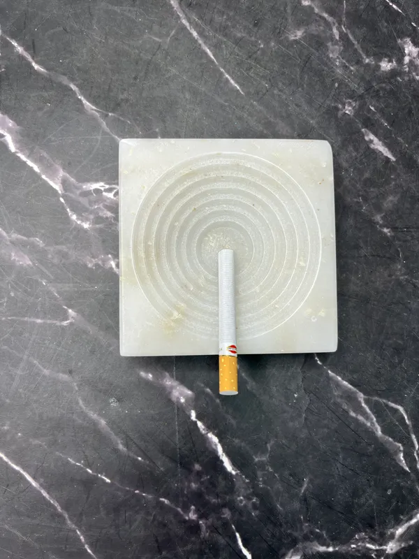 Minimalist_Stone_Groove_Ashtray
