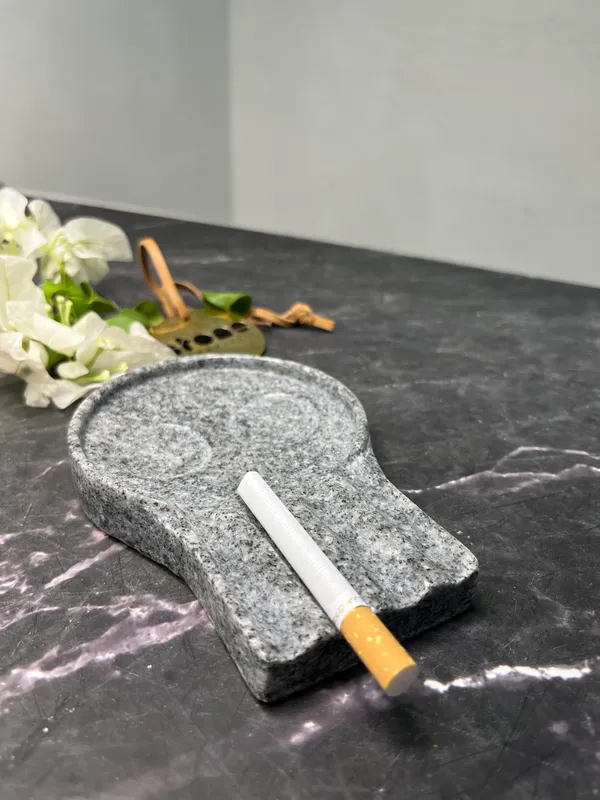 Stone_Skull_Ashtray