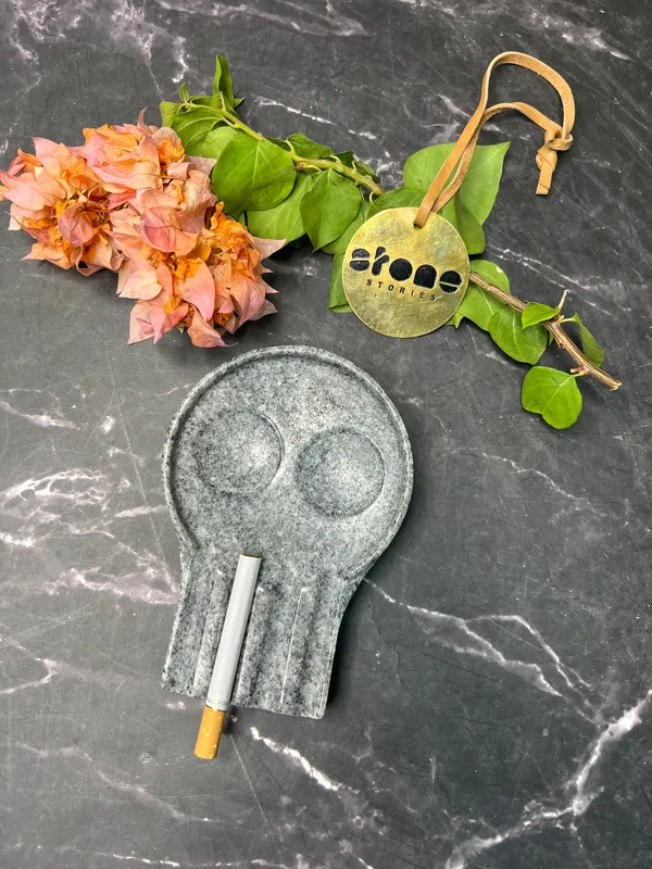Stone_Skull_Ashtray