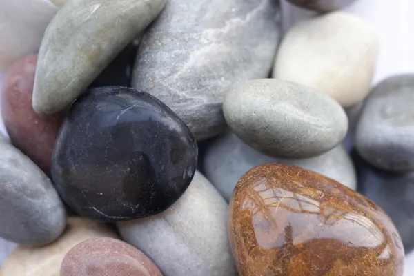 Himalayan_Shimmery_Mix_Size_Polished_Pebbles