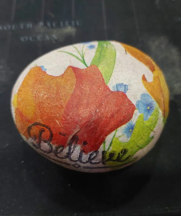 Stone_Marble_Hibiscus_Paperweight