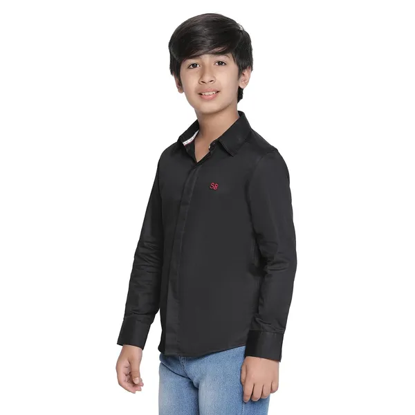 Black_Solid_Regular_Shirt_For_Boys