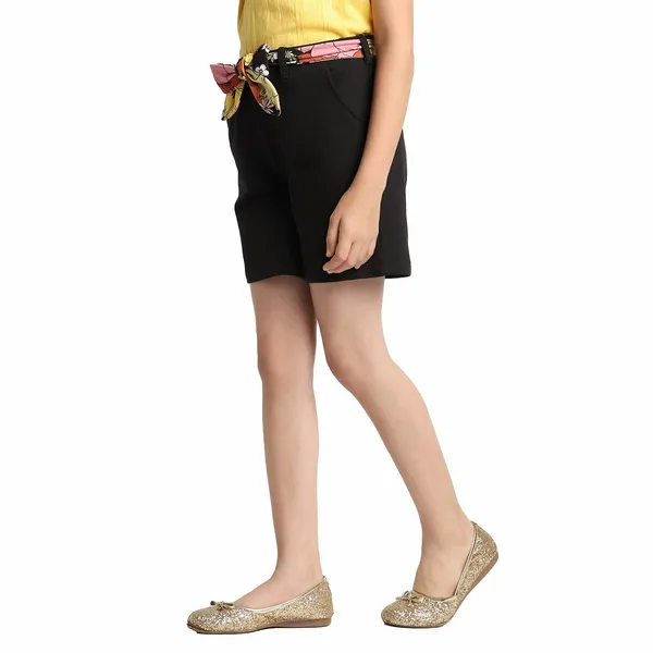 Black_Cotton_Hot_Shorts_With_Designer_Belt_For_Girls