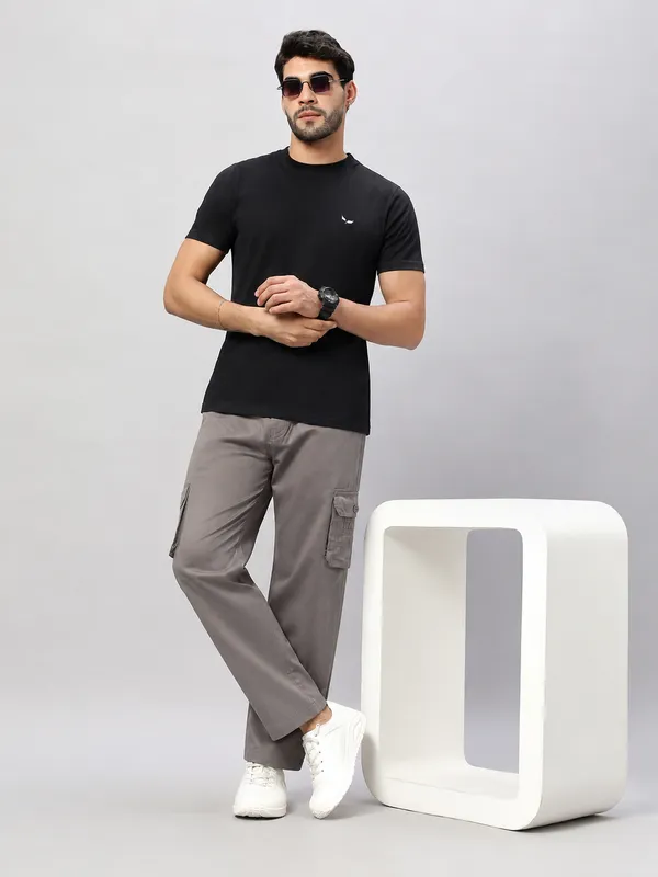 Relax_Fit_Cargo_pants_for_men