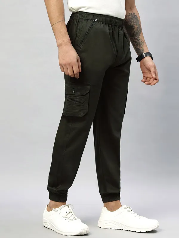 Olive_Cotton_Spandex_Regular_fit_Cargo_Pants_For_Men