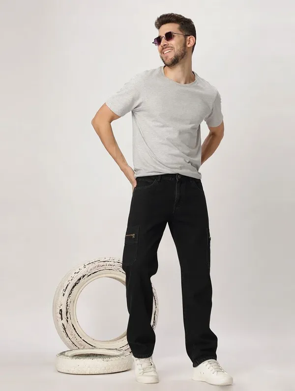 Black_Cotton_Spandex_Regular_fit_Cargo_Pants_For_Men
