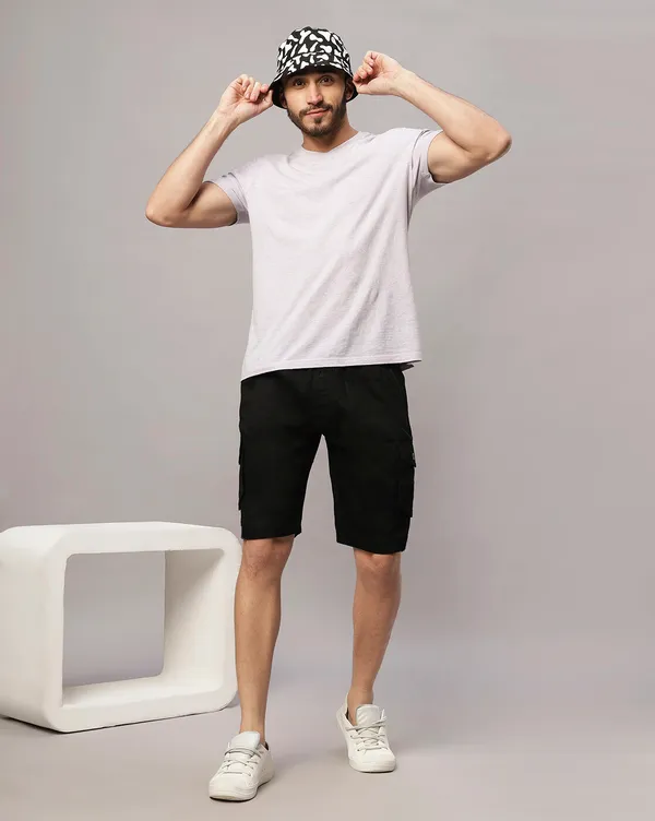 Black_Solid_Cotton_Shorts_For_Men