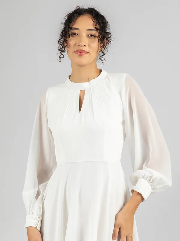 White__full_Sleeve_Midi_|_White_gown_for_women