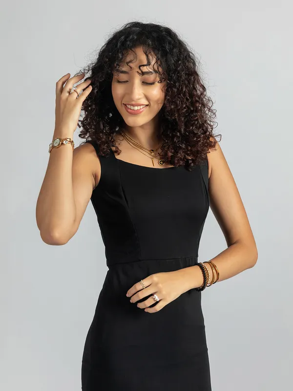 Elegant_Black_Tank_Dress_|_Classic_Black_Midi_Dress