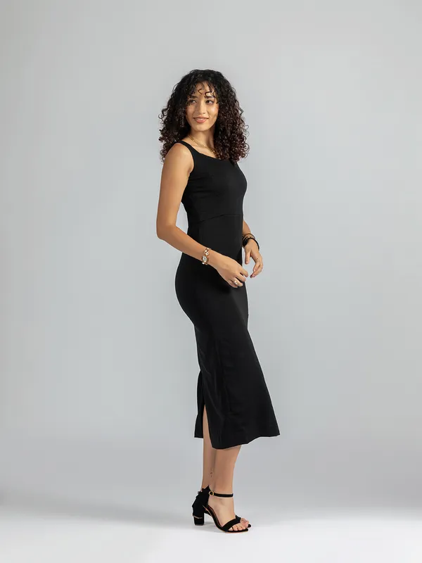 Elegant_Black_Tank_Dress_|_Classic_Black_Midi_Dress
