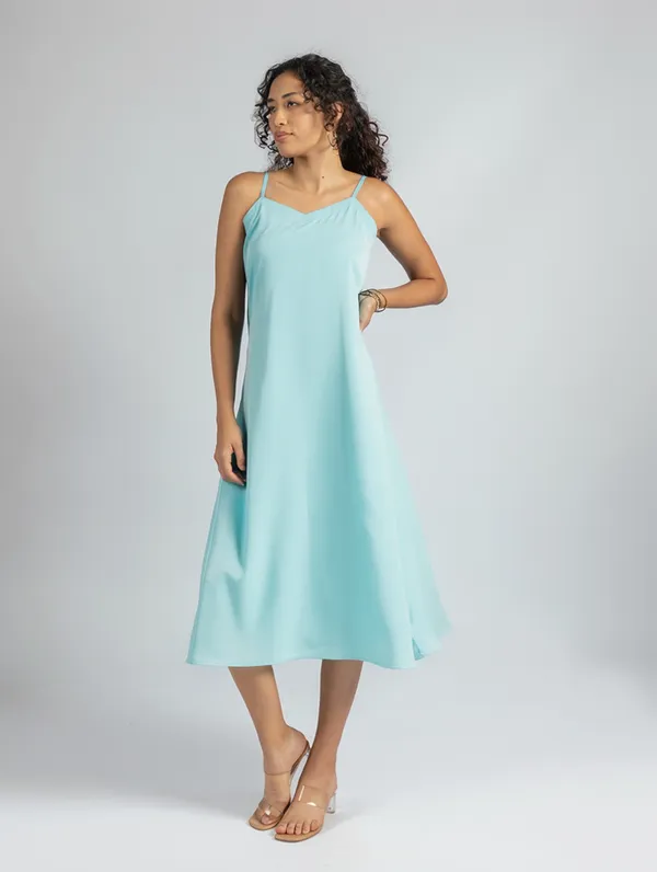 Blue_Georgette_loose_fit_Dress_|_Blue_fit_and_Flare_Dress