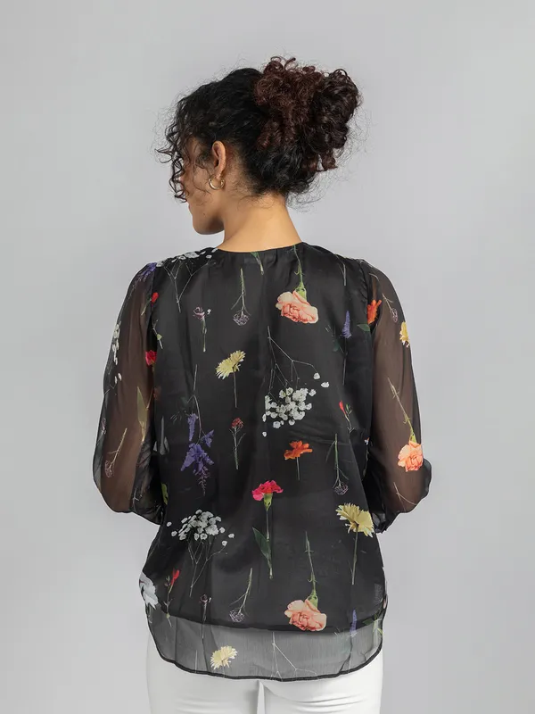 Chic_Shadow_Classic_top