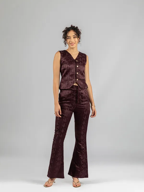 Maroon_brocade_flared_pants_for_women_|_Stylish_flared_bottom_formal_pants