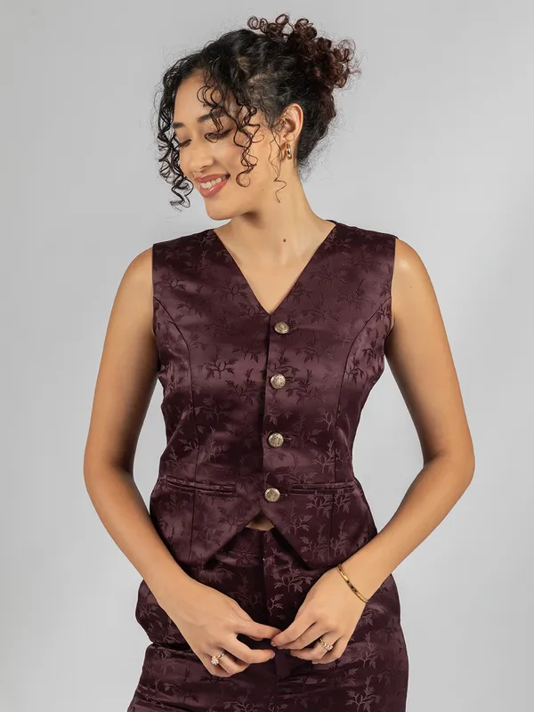 Crimson_Luxe_Waistcoat
