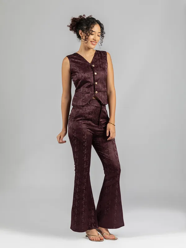 Crimson_Luxe_Waistcoat