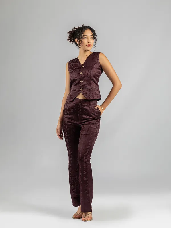 Crimson_Luxe_Waistcoat