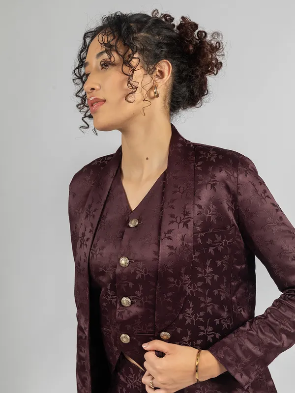 Crimson_Majesty_Blazer