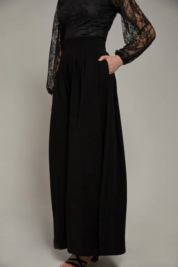 BLACK_KOREAN_FLARED_PANT
