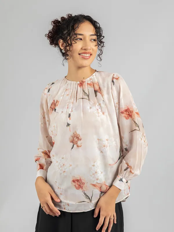 Beige_Desert_Glow_Top_For_Women