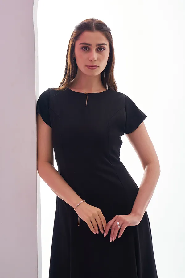 Black_Korean_Keyhole_Dress