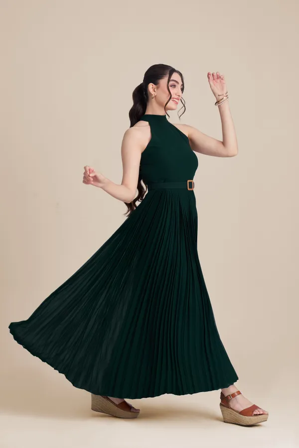 Green_Halter_Neck_Dress_With_Belt