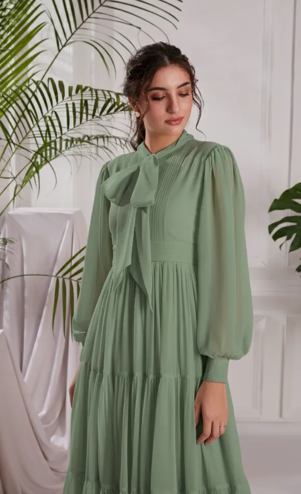 Elegant_Green_Pleated_Midi_Dress_|_Tiered_dress_with_Bow_tie_Detail