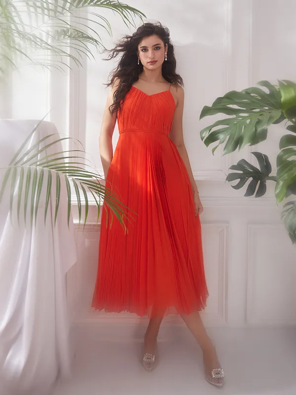 Orange_sleeveless_pleated_dress_|__One_piece_dress