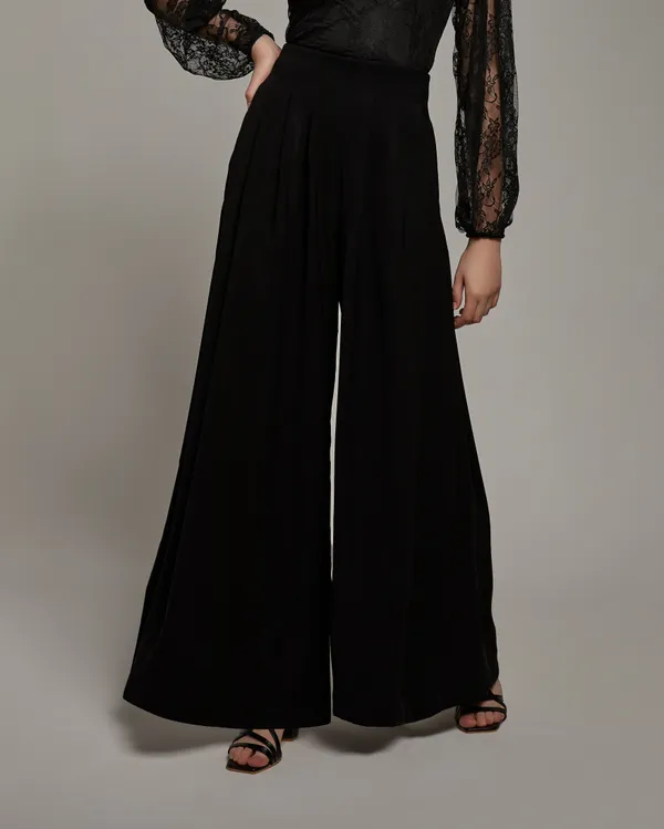 Black_Polyester_Luxuria_Palazzo_Pant_For_Women