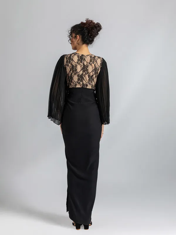 Black_Lace_Maxi_Dress_for_Evening_Wear_|_Dhoti-Style_Drape_Gown