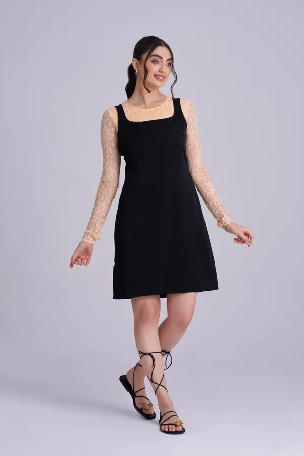 Lace_&_Dungaree_Duo