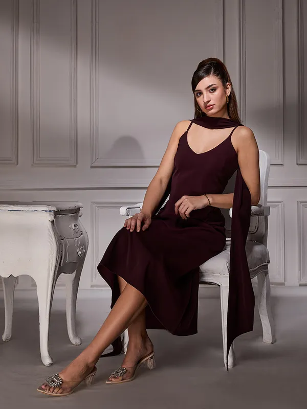 Maroon_Grace_Midi_Dress_For_Women
