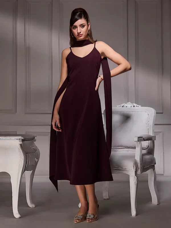 Maroon_Grace_Midi_Dress_For_Women